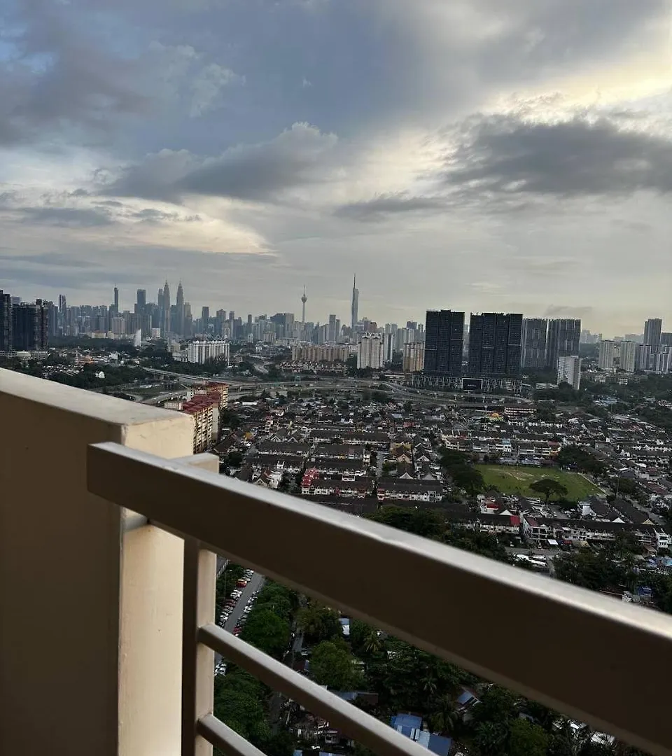 Apartment Homestay Sentul Kuala Lumpur View Klcc